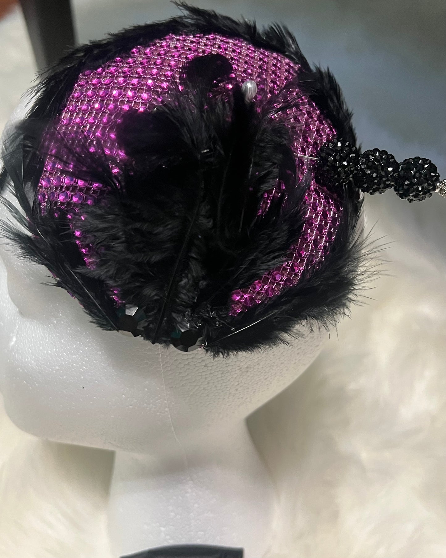Feather Bling Fascinator/With Matching Tie